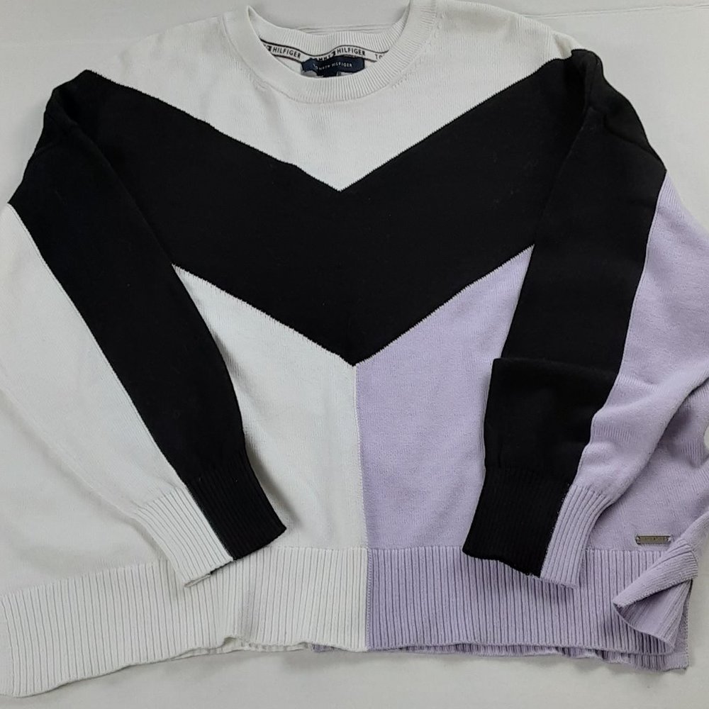 NWT Tommy Hilfiger Size L Color Block Sweater